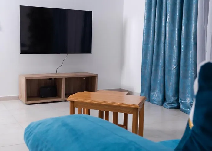 Apartament Azure Four *