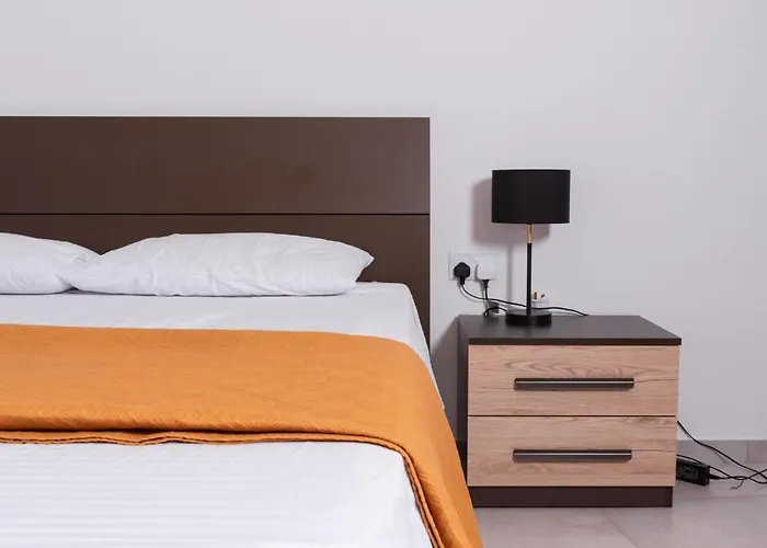 Azure Four * Zurrieq